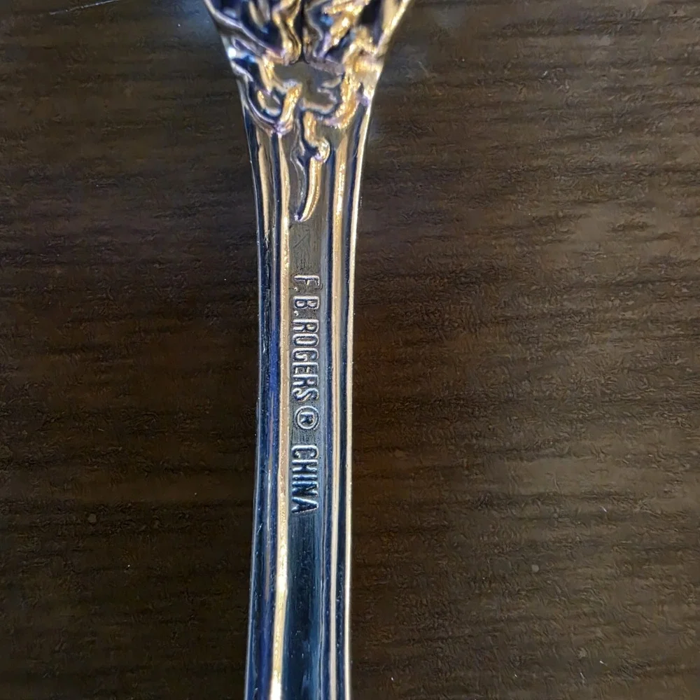 FB Rogers Vintage 52 Piece Silverplate Flatware Set With Wood Silverware Chest